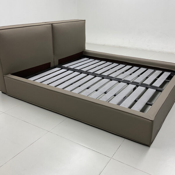 bed jm815a